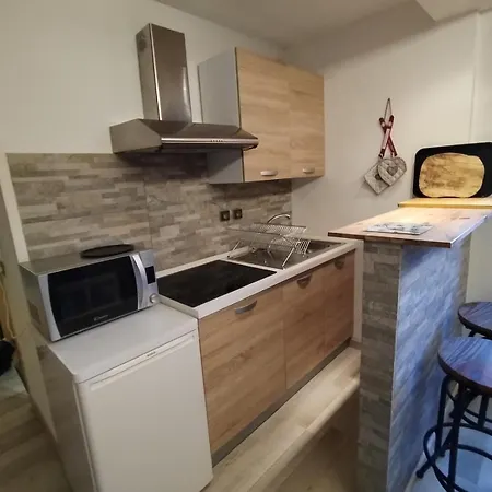 A Cocoon In Les 2 Alpes Apartment